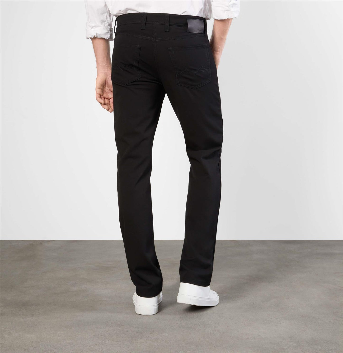 Arne Carbonium Power Black