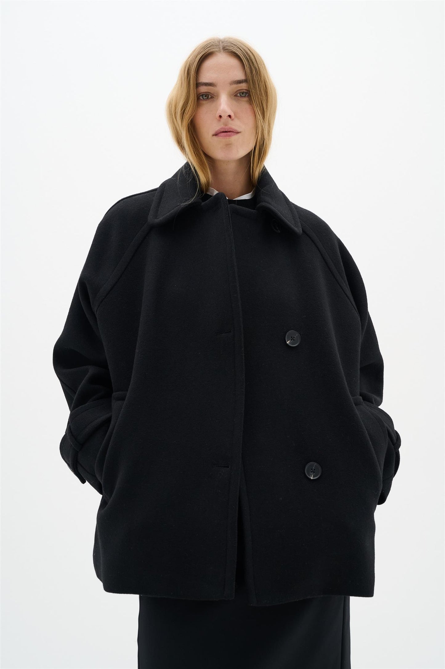 Thora Minona Coat Black