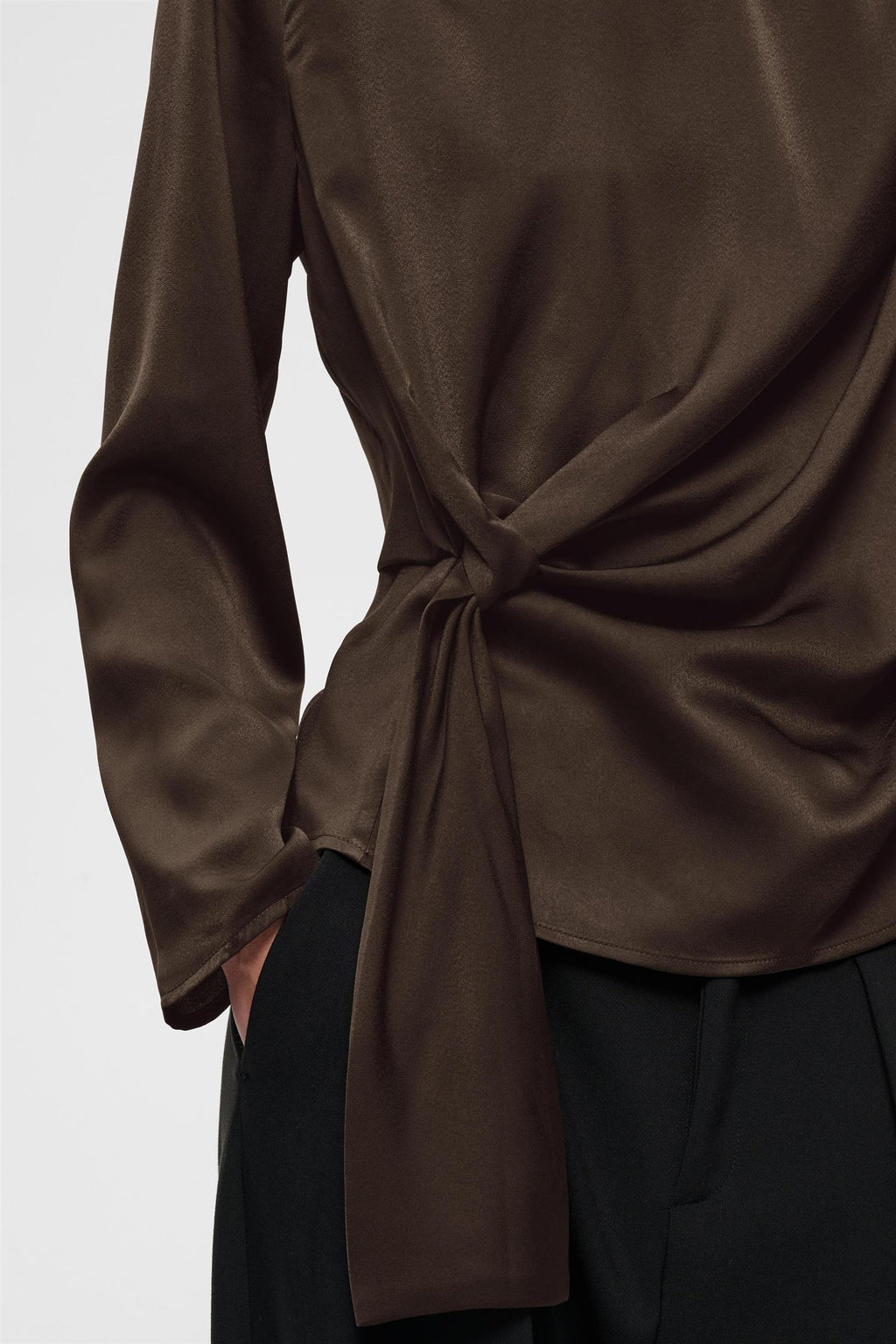 Satineiw Knot Blouse