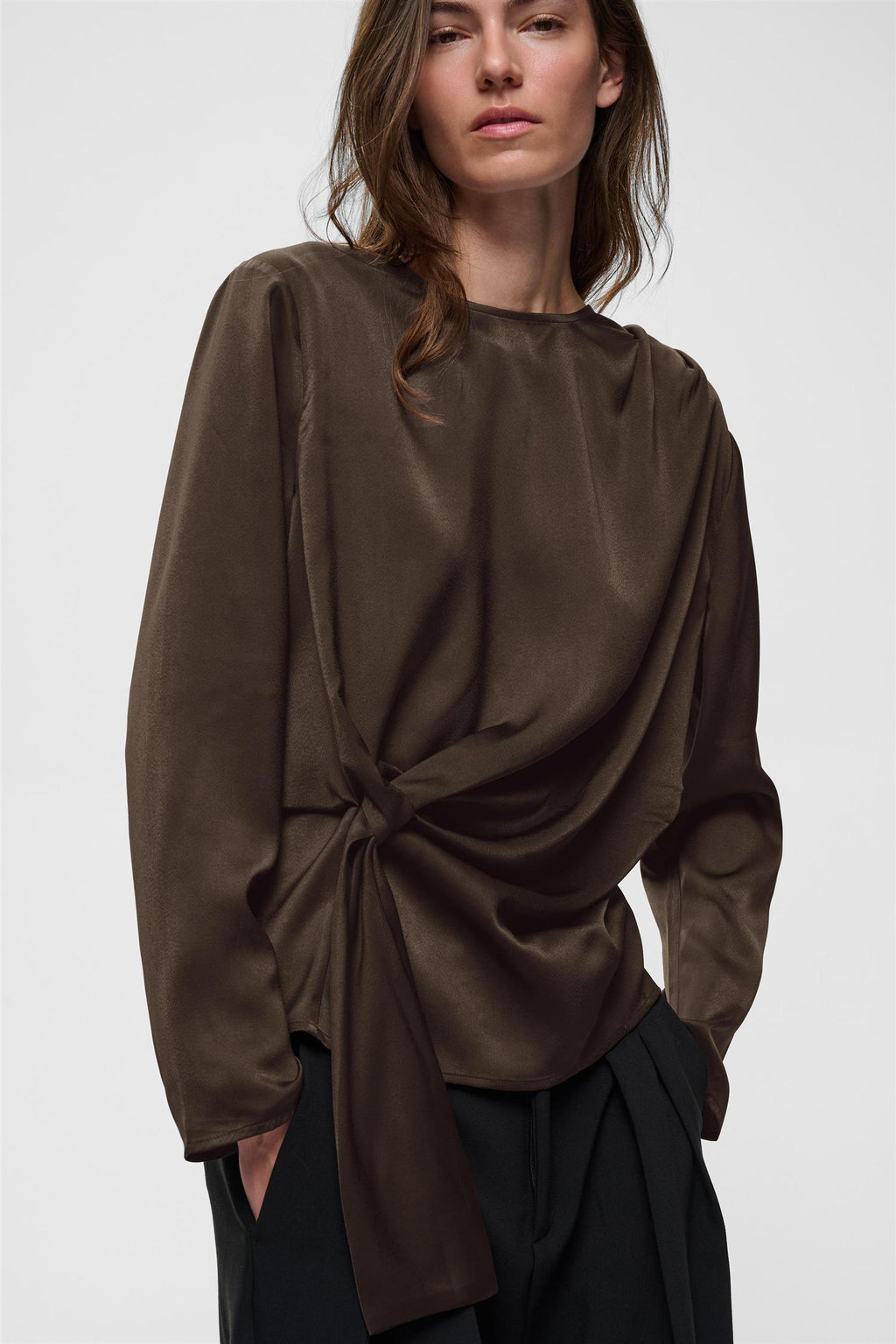 Satineiw Knot Blouse