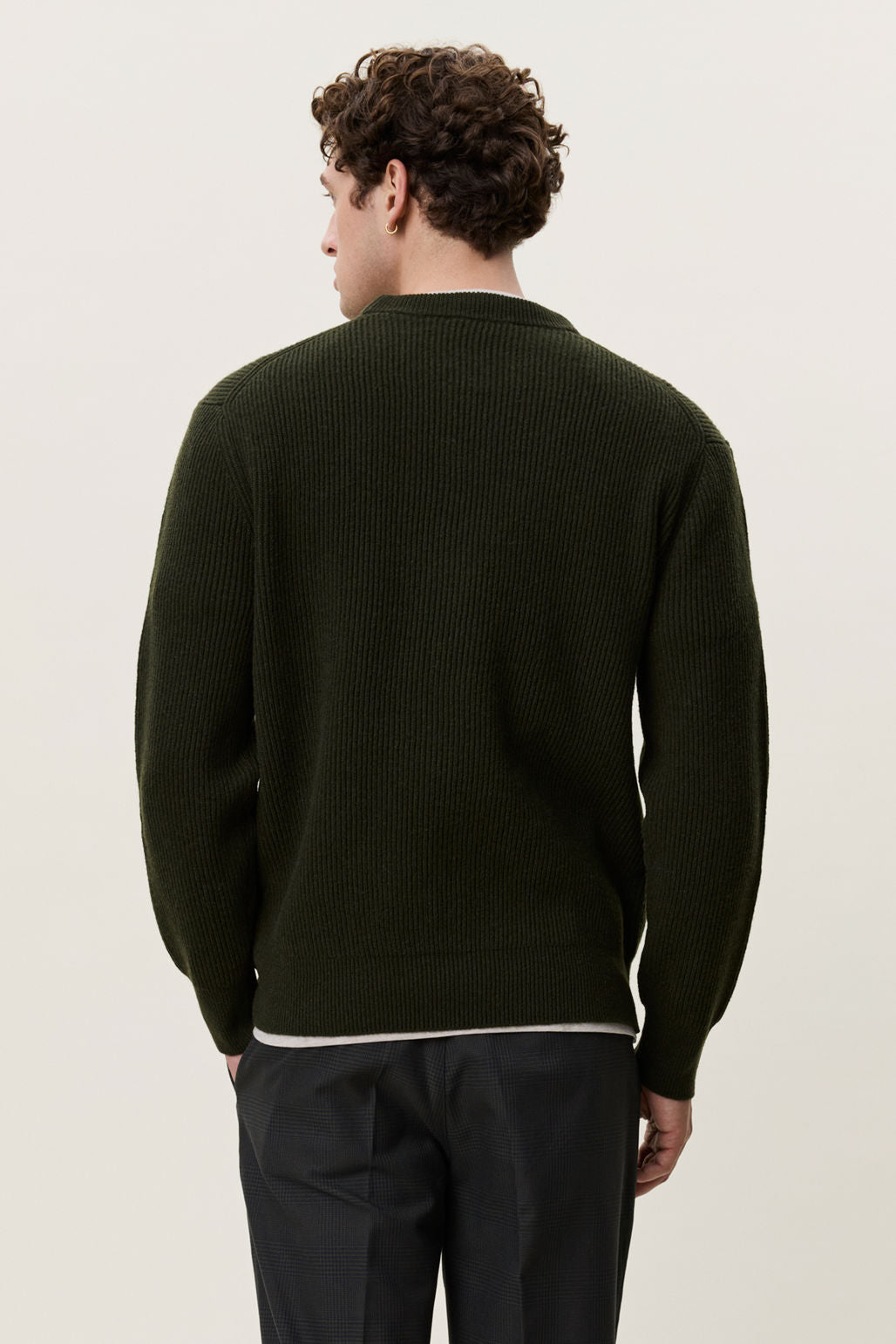 Wool Rib Roundneck Knit