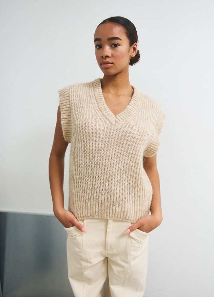 Jamie strikket vest Oatmeal