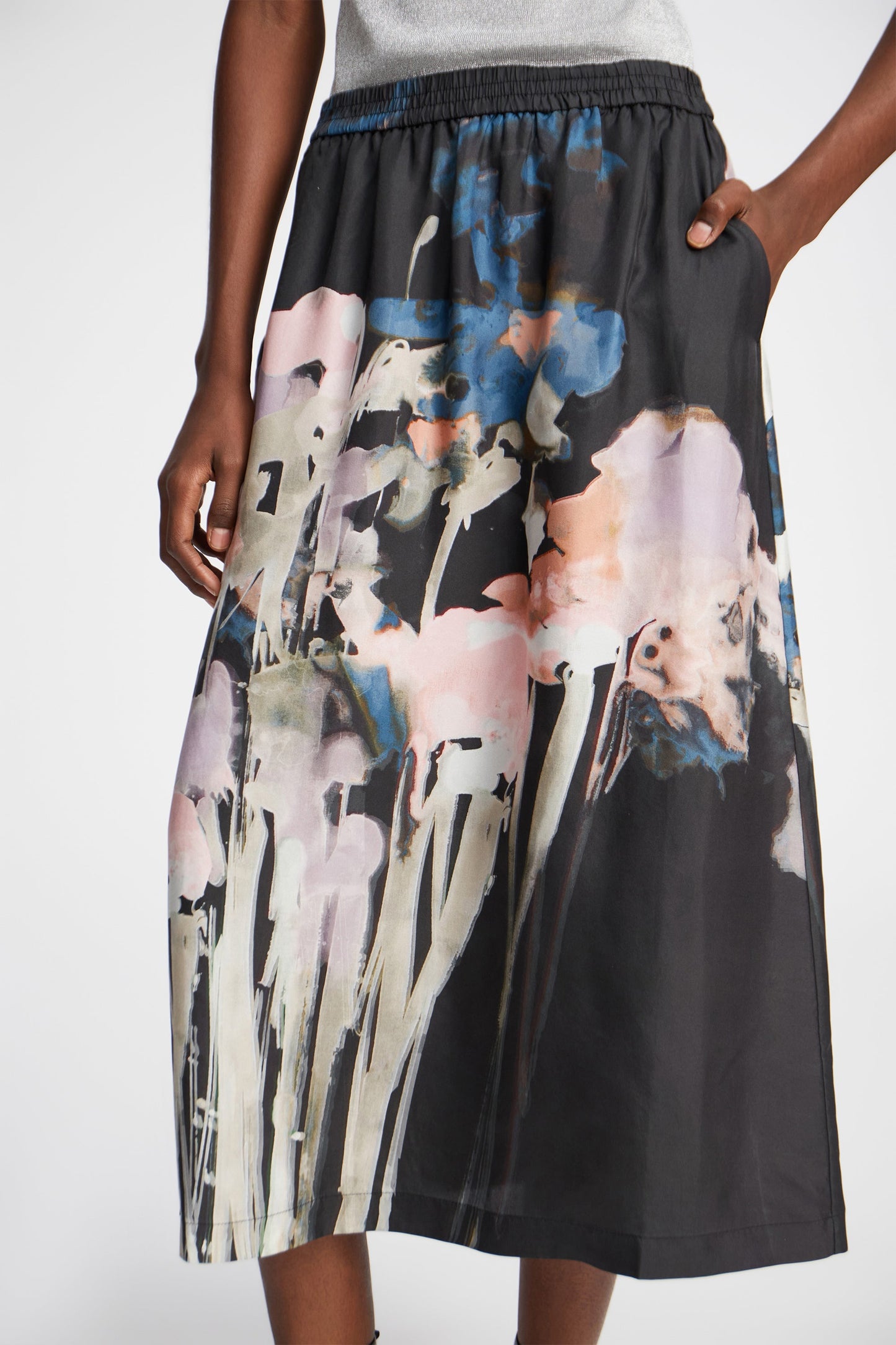 Aruma silke skirt Black
