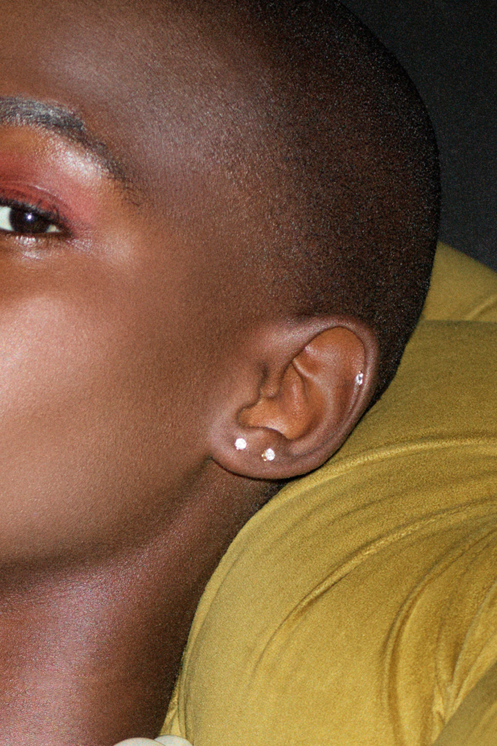 One Studs Crown Mini Gold