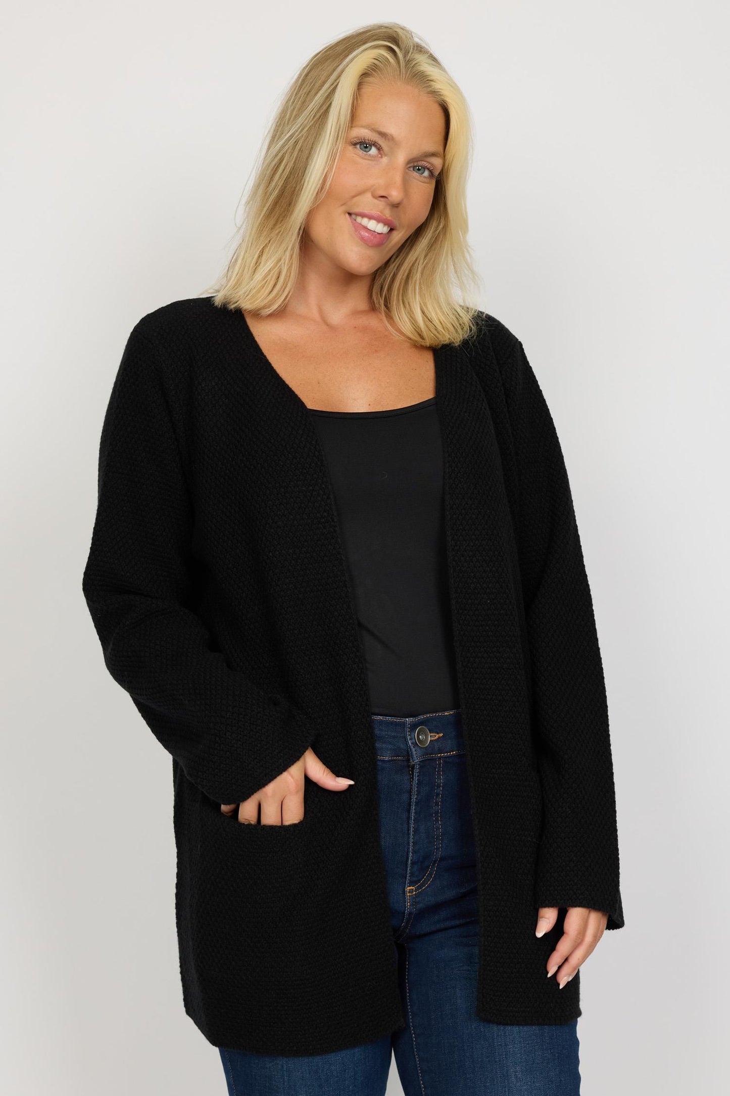 Larke cardigan black