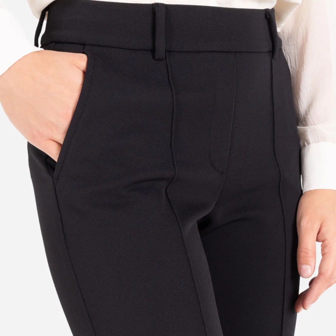 Francoise 0332/01 - black