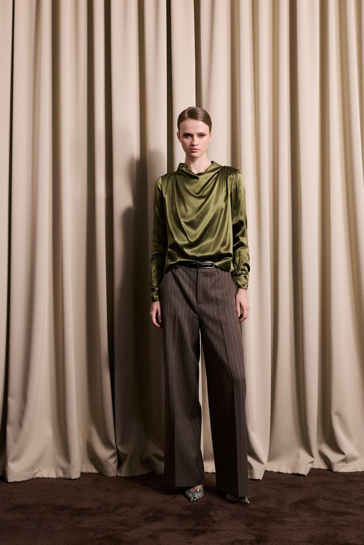 Beverly Satin top - moss green