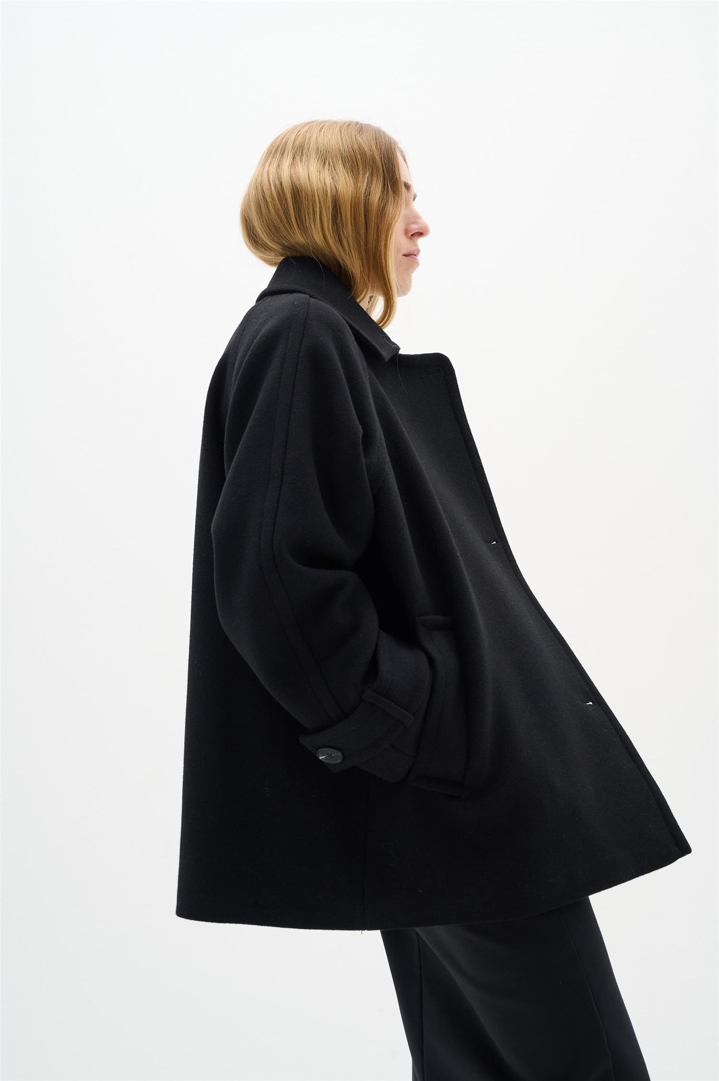 Thora Minona Coat Black