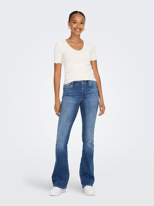 Blush mid flare medium blue denim