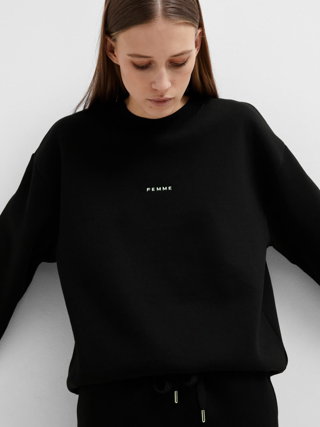 SLFLISA HANKIE LS CREW NECK SWEAT BLACK