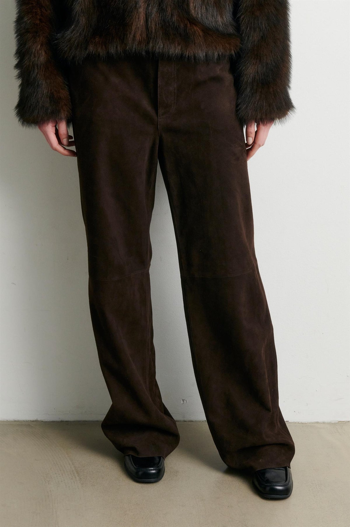 Zonie Suede Jeans