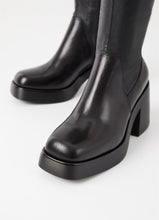 Brooke tall boots black