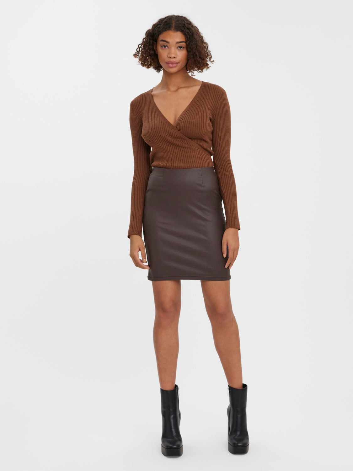 Milly hr coated pencel skirt Coffee bean