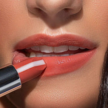 ART Hydra Care Lipstick 02 Charming Oasis