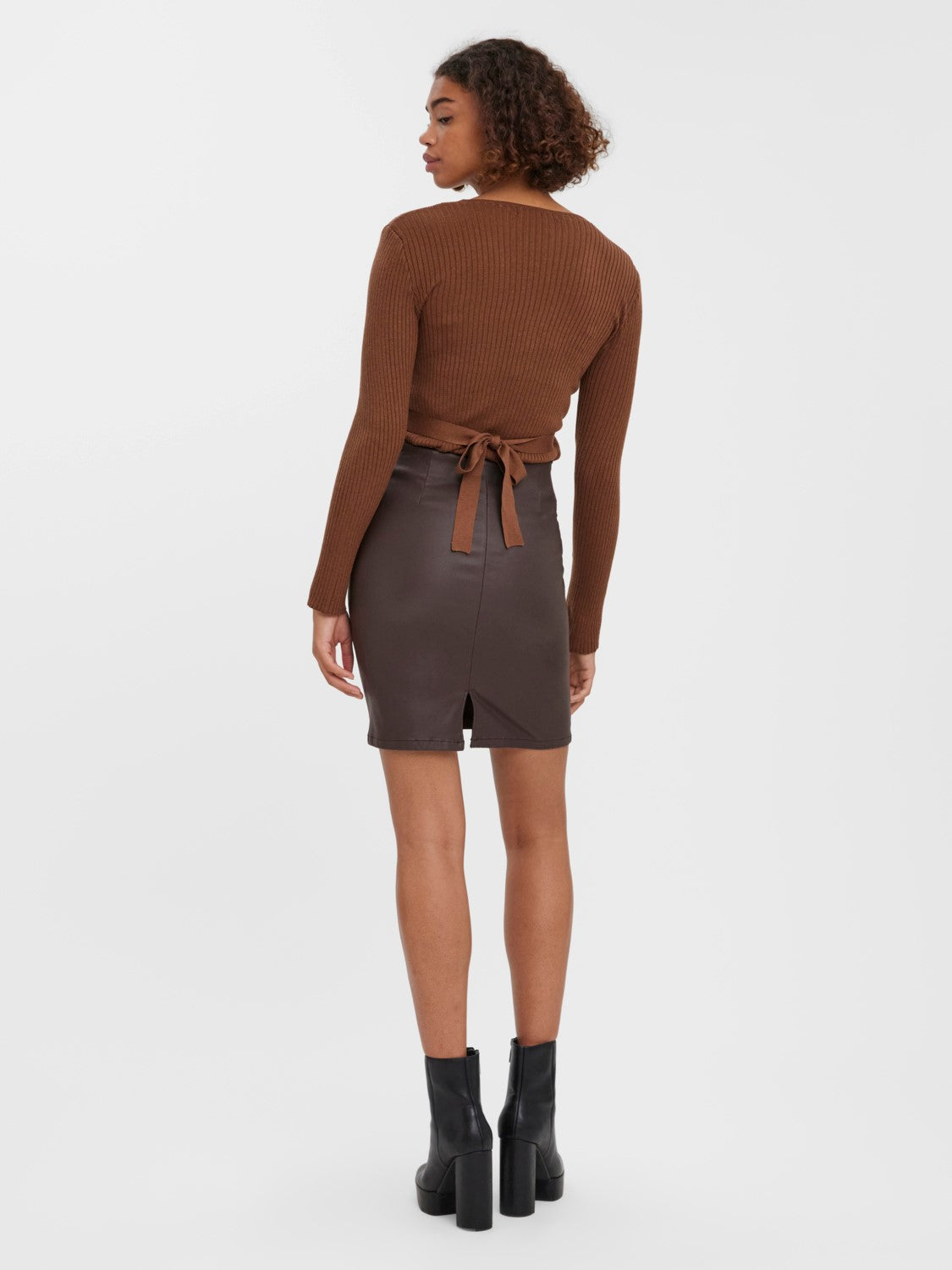 Milly hr coated pencel skirt Coffee bean