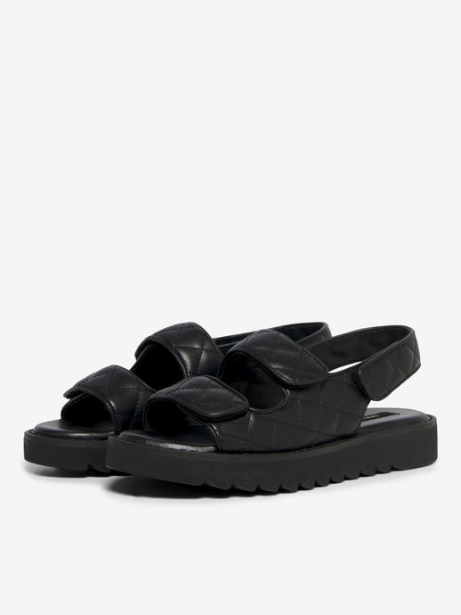 Chunky quiltet sandal black